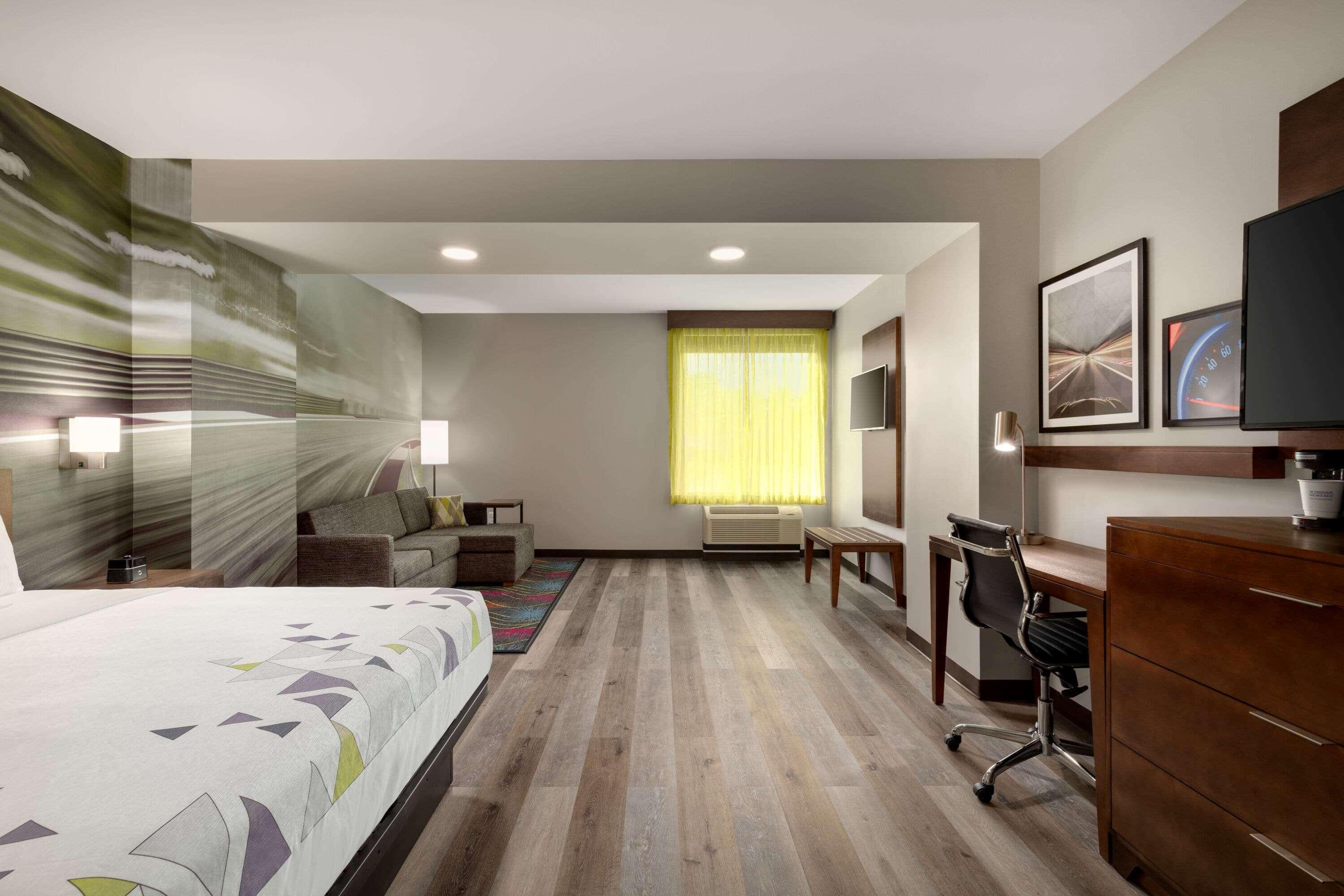 La Quinta Inn & Suites By Wyndham Браселтон Экстерьер фото