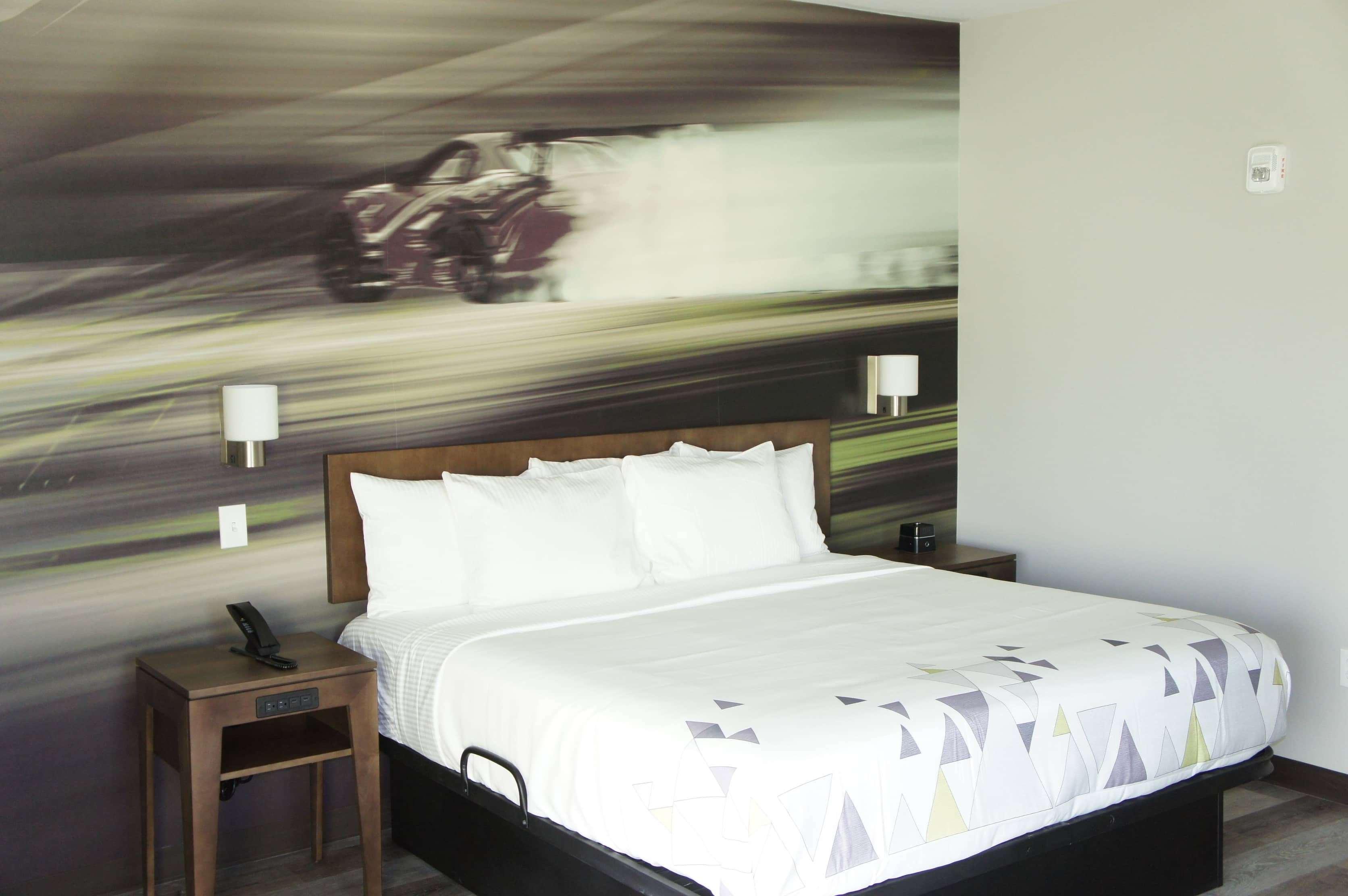 La Quinta Inn & Suites By Wyndham Браселтон Экстерьер фото