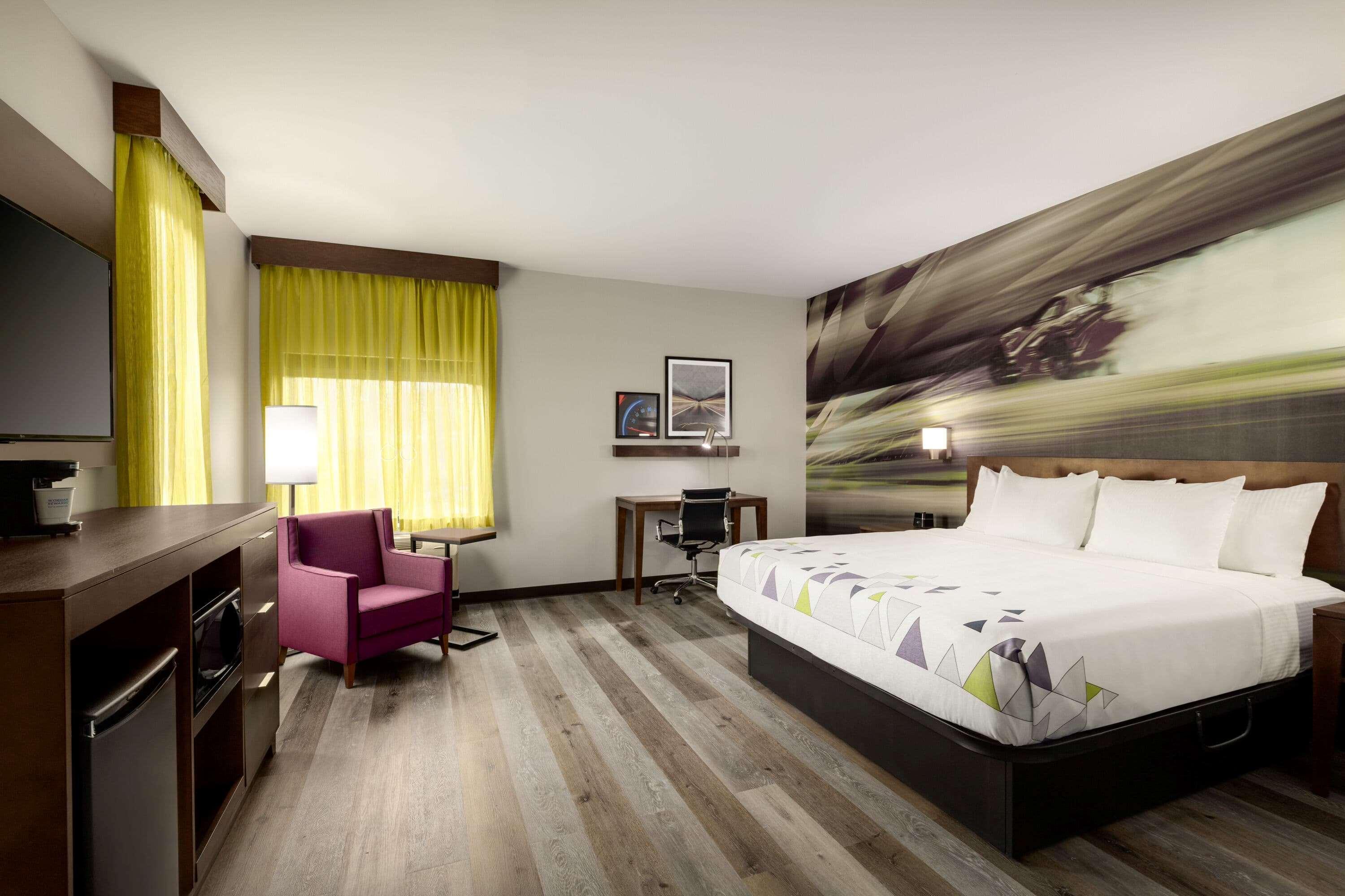 La Quinta Inn & Suites By Wyndham Браселтон Экстерьер фото