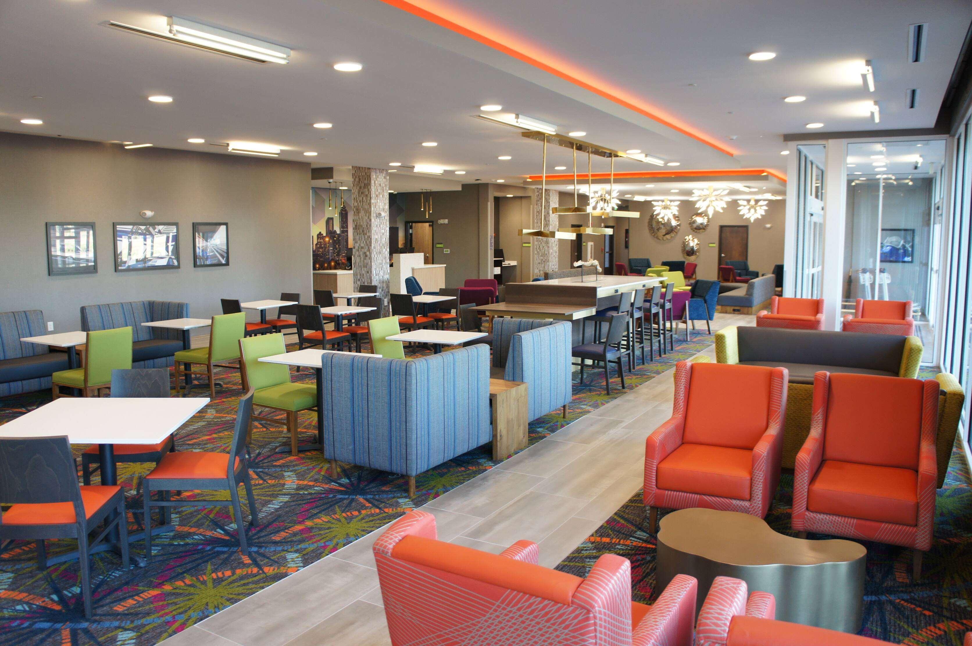La Quinta Inn & Suites By Wyndham Браселтон Экстерьер фото